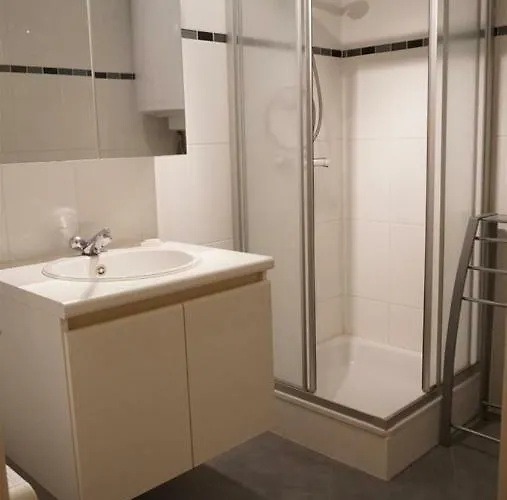 'de Strandwandeling' With Frontal Sea View Near